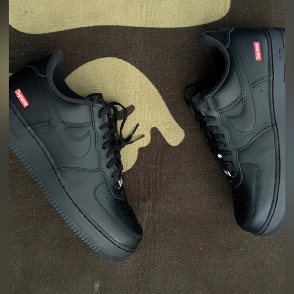 Supreme AF1 - Picture 1 of 1